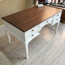 Evim Hizmet 140 Cm Ceviz Tablalı Beyaz Çizgi Çalışma Masası